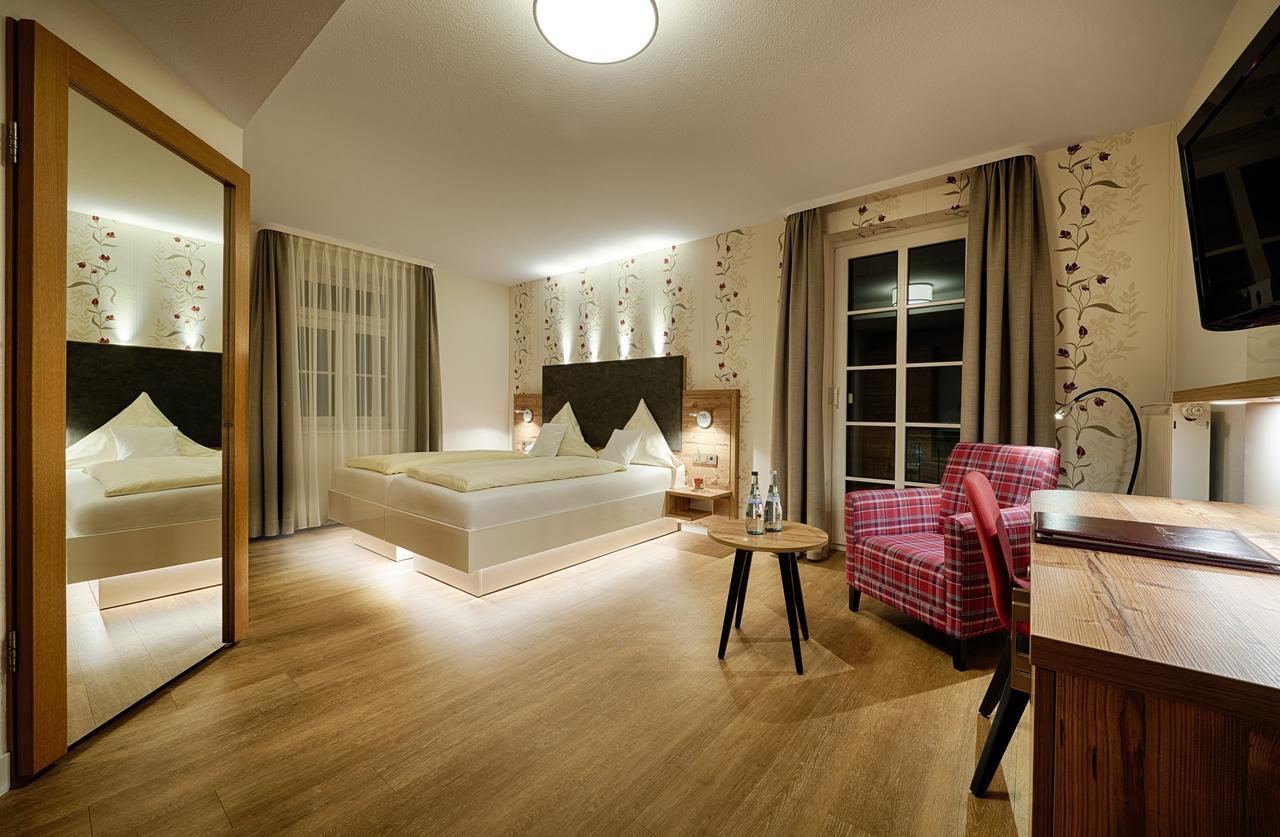 Hotel Kronelamm Im Schwarzwald Bad Teinach-Zavelstein Kültér fotó